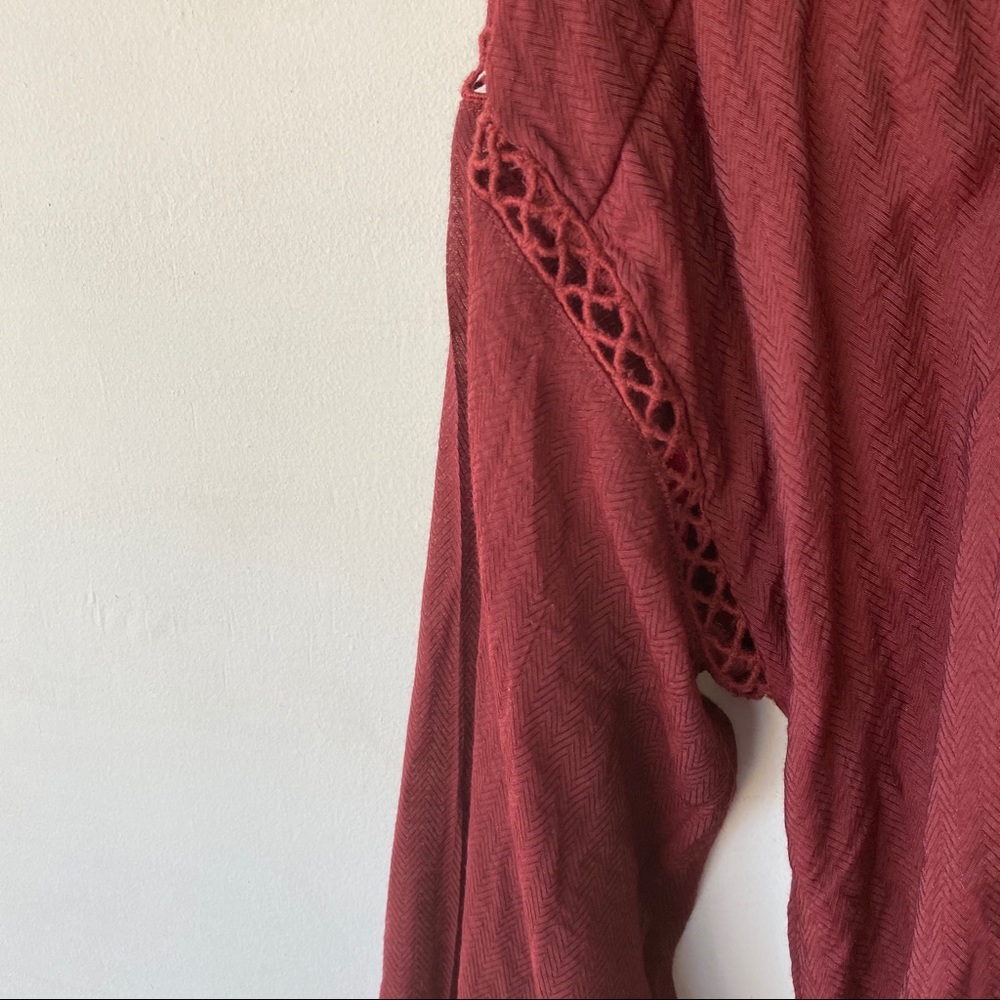 Faithfull The Brand Tropic Shirt in Maroon small - Picture 6 of 9